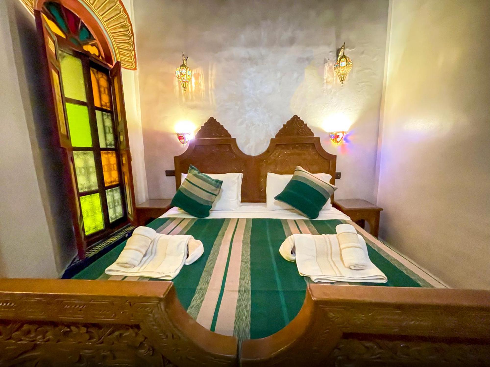Riad Dar El Ouedghiri Fez Kültér fotó