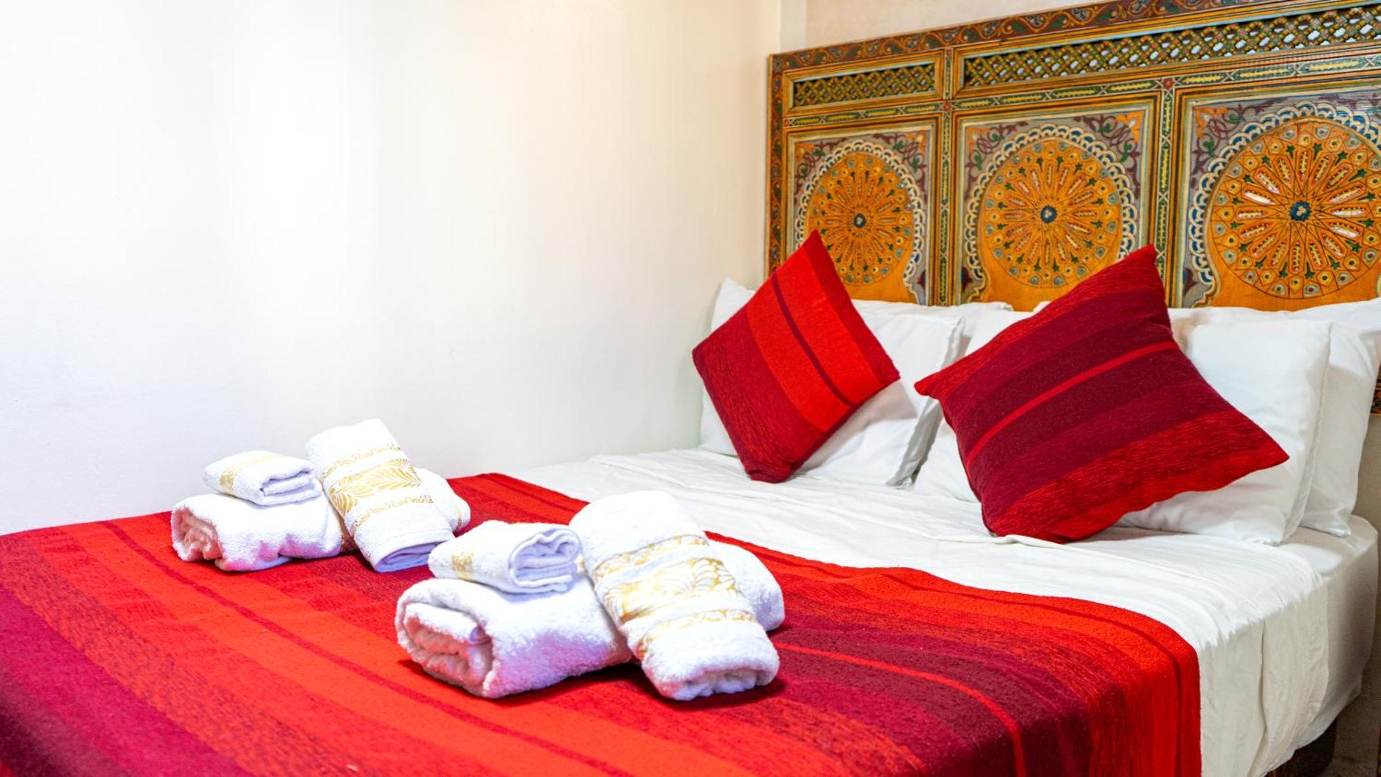 Riad Dar El Ouedghiri Fez Kültér fotó