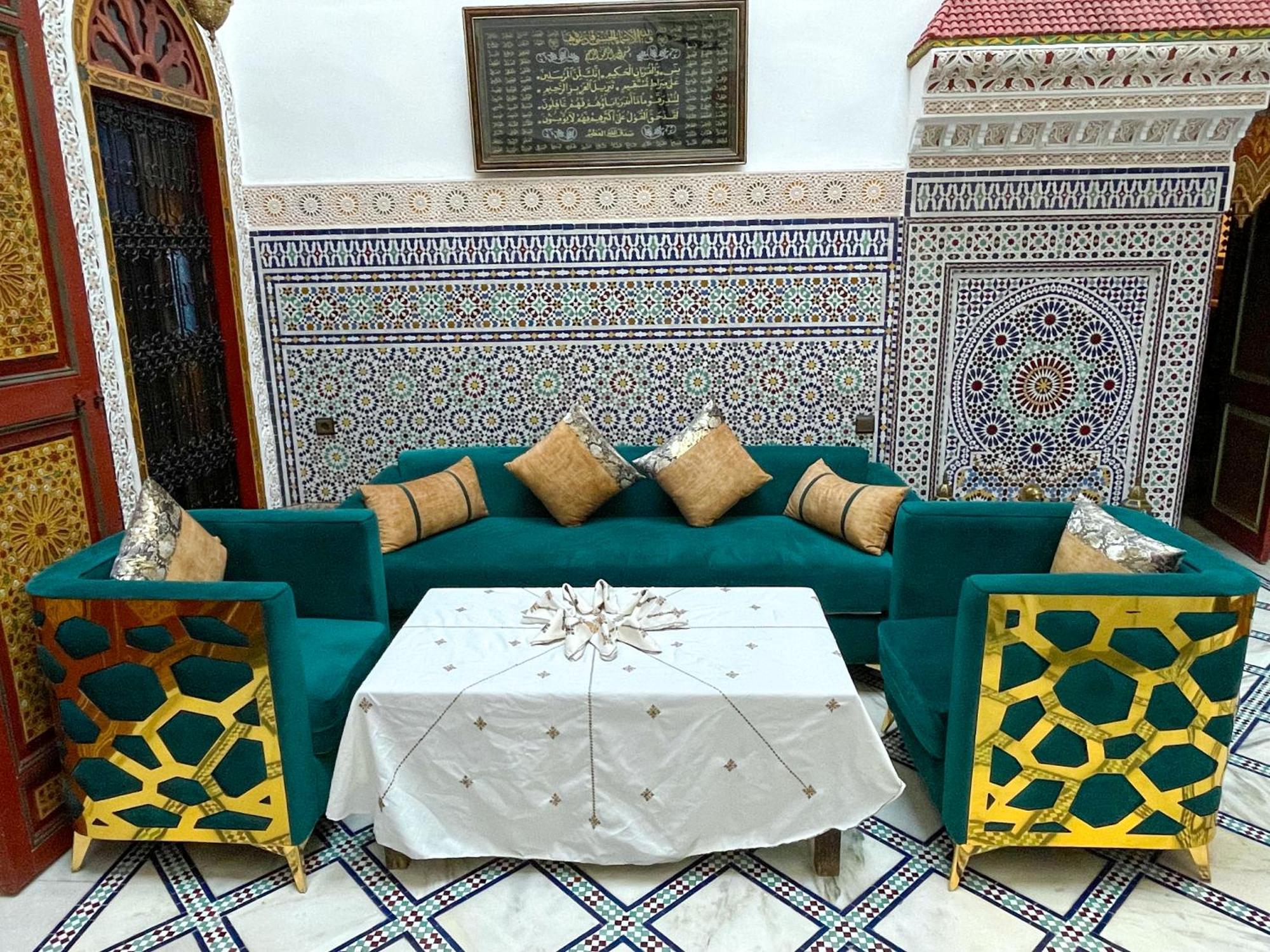 Riad Dar El Ouedghiri Fez Kültér fotó
